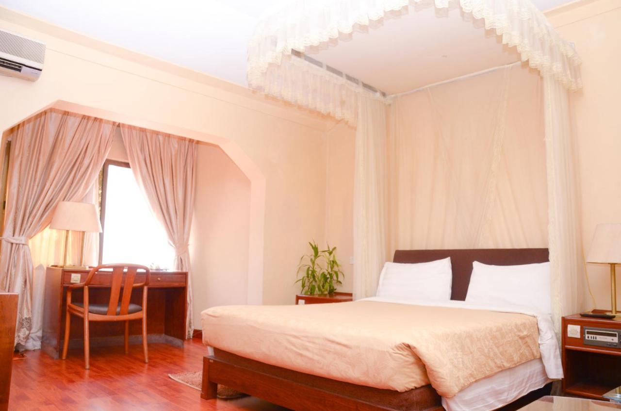 Fang Fang Hotel Kampala Exteriér fotografie